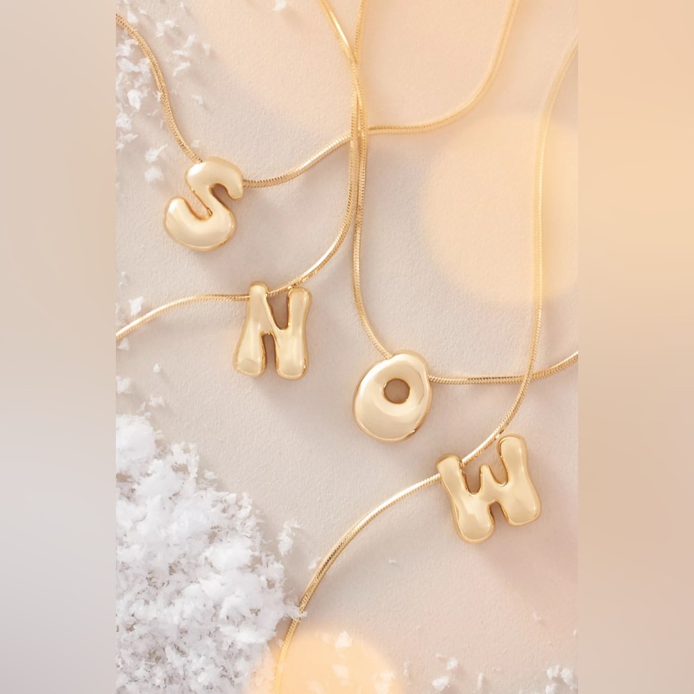 NWT Gold-Plated Mini Bubble Letter Monogram Necklace - Picture 3 of 3